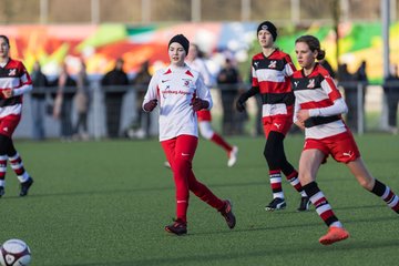 Bild 142 - wCJ Altona 2 - Walddoerfer : Ergebnis: 0:0